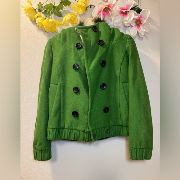 ochirly Sweaters - Ochirly Green Jacket Size S – Stylish Lightweight Women’s Jacket EUC